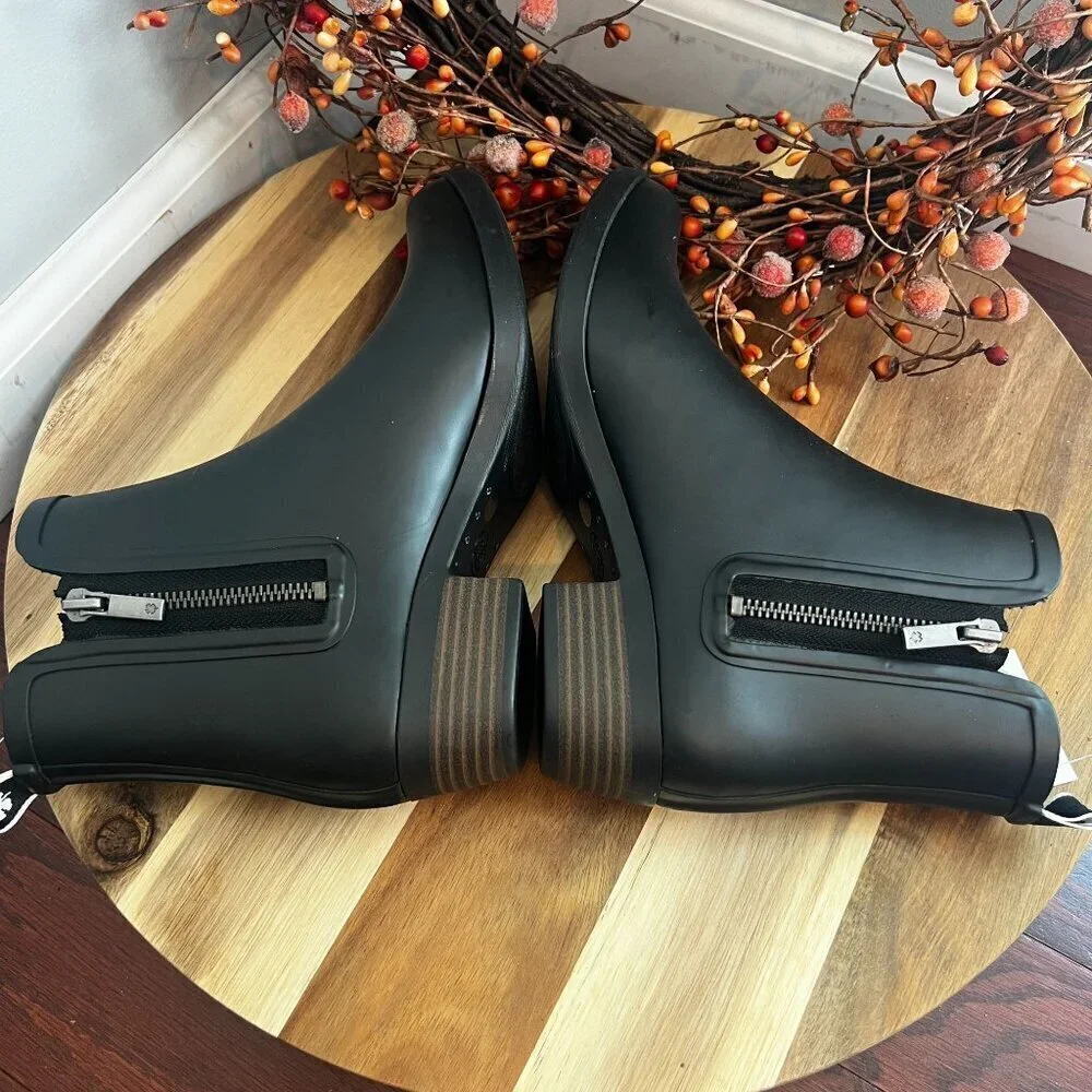 Lucky Brand ''BUNITA'' Women's Rain Boot Black Rubber Size 7.0 M Black